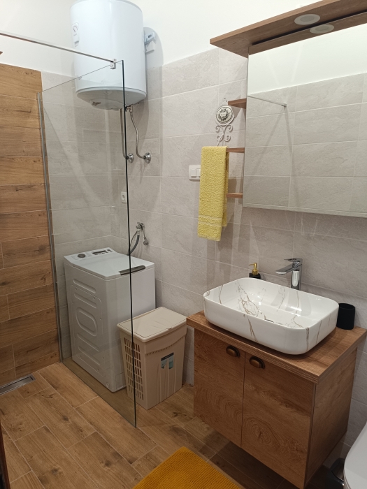 Apartment House Dario: