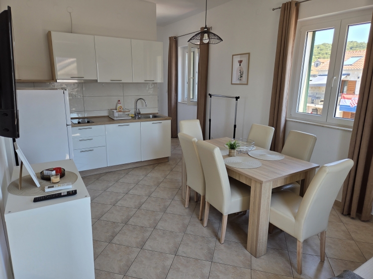Apartment NR.2, by the sea in Jezera, Island Murter: