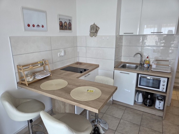 Apartment NR.3 by the sea , Jezera , Island Murter: