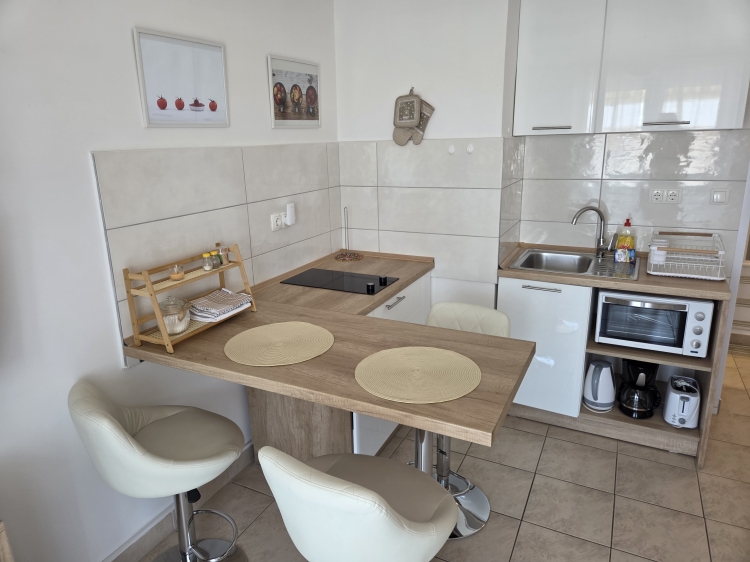 Apartment NR.3 by the sea , Jezera , Island Murter: