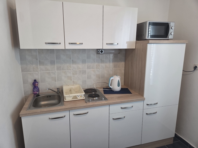 STUDIO apartment AiE blue, Jezera , Murter: