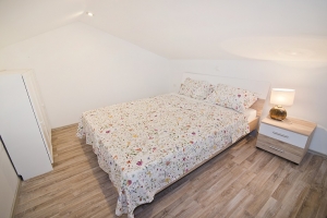 Apartment D.B.4.1: