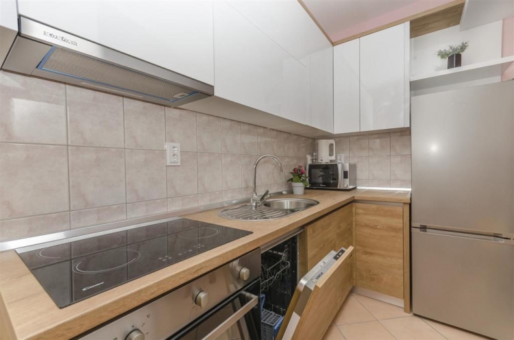 Purple Apartment A2 with Pool in Jezera, Island Murter: