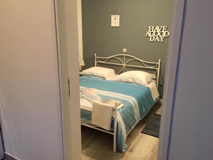 Apartman 2+2 in Jezera by the beach: