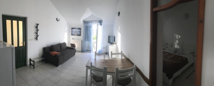 Apartment MM by the beach  2.2.B:
