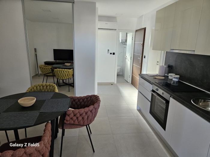 Apartment DORA in center with jacuzzy: