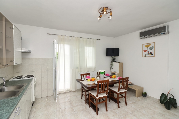 Apartment Slavica: