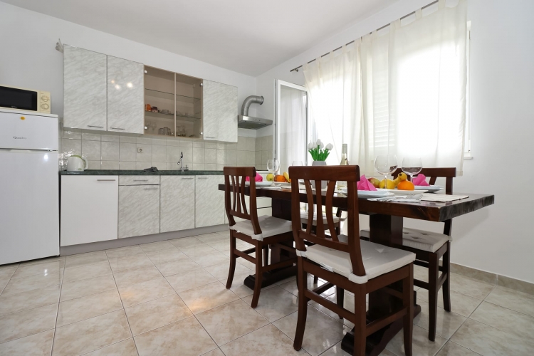 Apartment Slavica: