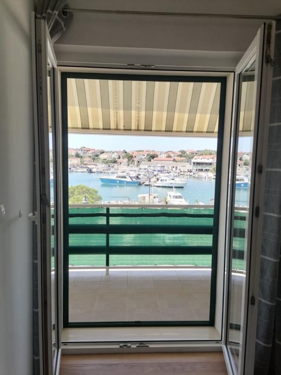 Apartment in Center for 4 , Jezera, Island Murter: